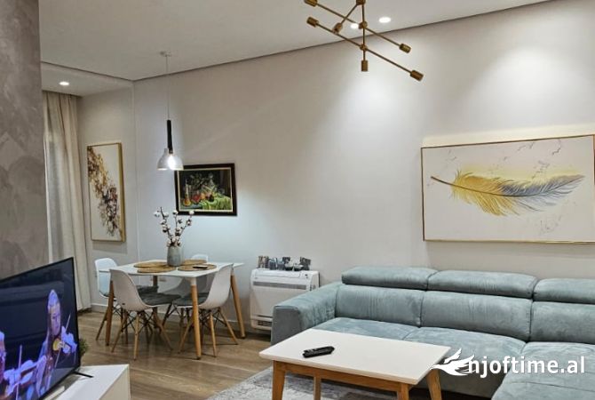 Shtepi me qera 1+1 ne Tirane - 550 Euro