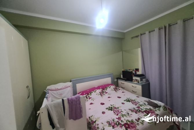 Shtepi me qera 2+1 ne Tirane - 450 Euro