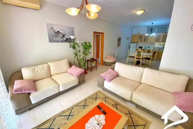 Shtepi me qera 3+1 ne Tirane - 750 Euro