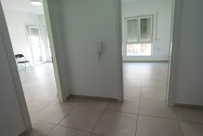 Shtepi me qera 2+1 ne Tirane - 600 Euro