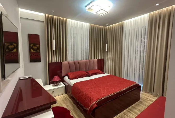 Shtepi me qera 2+1 ne Tirane - 700 Euro