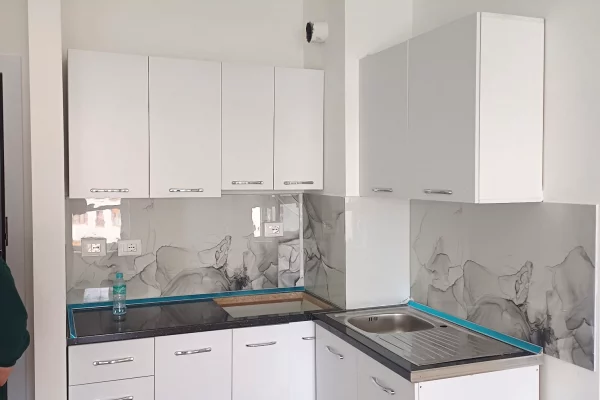 Shtepi me qera 1+1 ne Tirane - 350 Euro