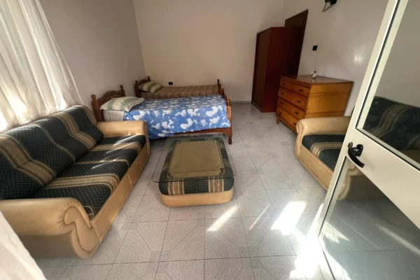 House for Rent Garsoniere in Tirana - 25,000 Leke