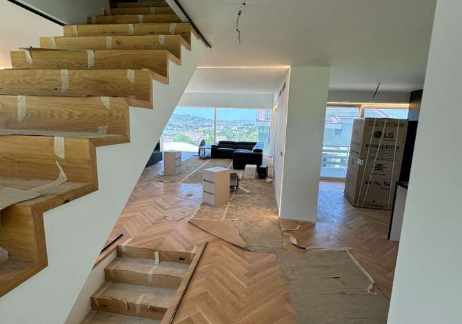 Shtepi me qera 3+1 ne Tirane - 3,500 Euro