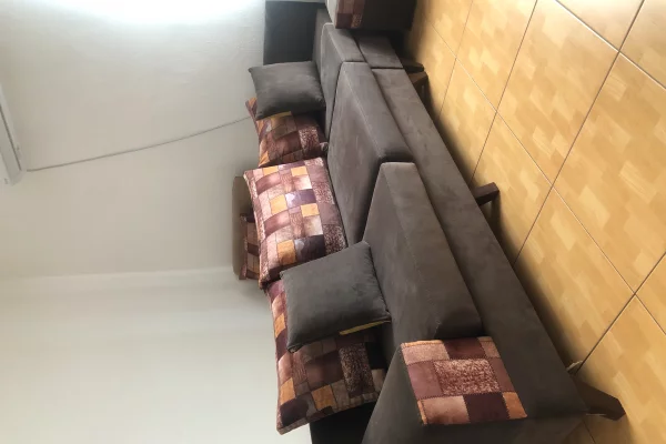 Shtepi me qera 1+1 ne Tirane - 60,000 Leke