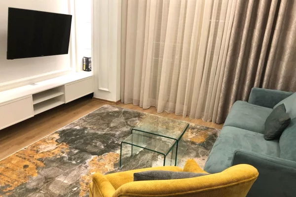 Shtepi me qera 1+1 ne Tirane - 550 Euro