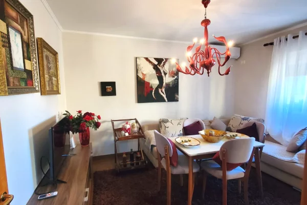 House for Sale 1+1 in Tirana - 12,500,000 Leke