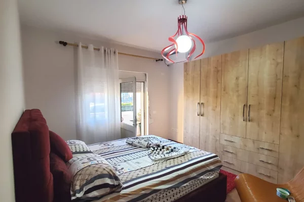 Shtepi ne shitje Apartament ne Tirane, 1+1, Mobilimi E mobiluar, Pagesa 12,500,000  Leke.