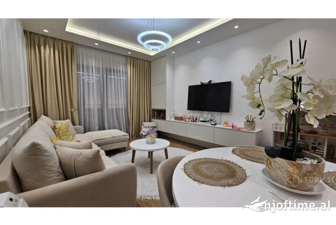 Shtepi ne shitje 2+1 ne Tirane - 225,000 Euro