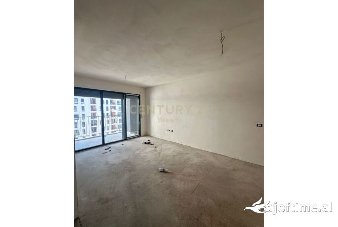 Shtepi ne shitje Apartament ne Tirane, 1+1, Mobilimi Bosh, pa mobiluar, Pagesa 120,000  Euro.
