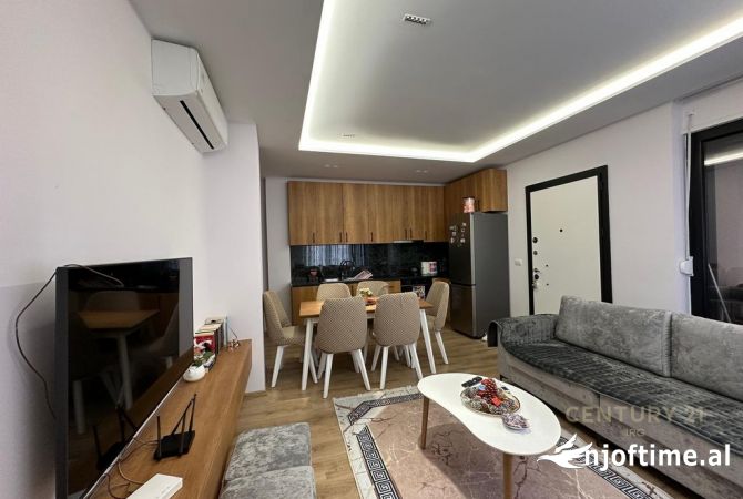 Shtepi ne shitje 2+1 ne Tirane - 185,000 Euro