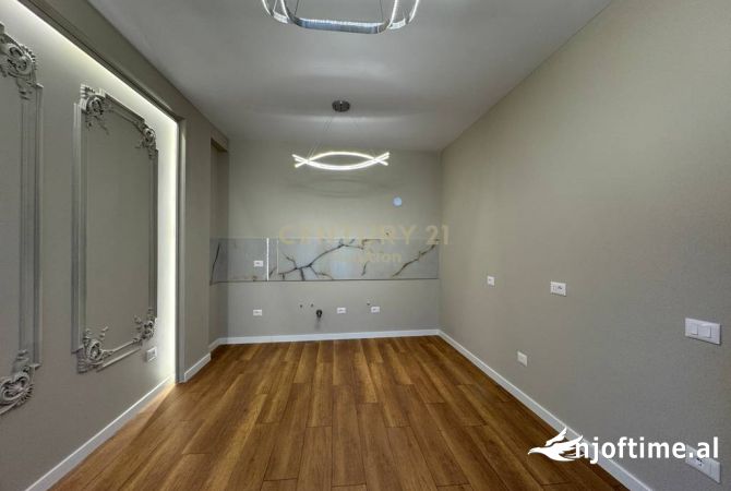 Shtepi ne shitje 1+1 ne Tirane - 135,000 Euro