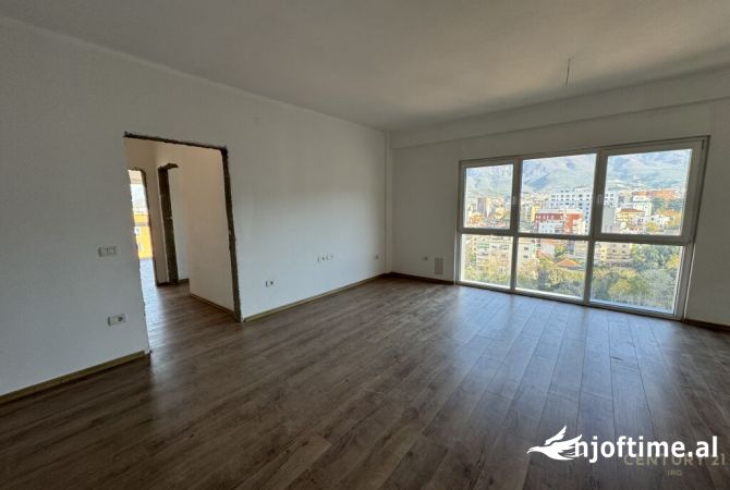 House for Sale 2+1 in Tirana - 155,000 Euro