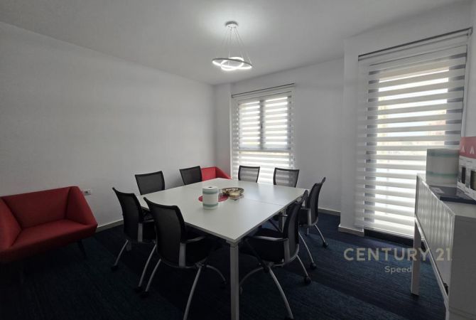 Shtepi ne shitje 3+1 ne Tirane - 179,000 Euro