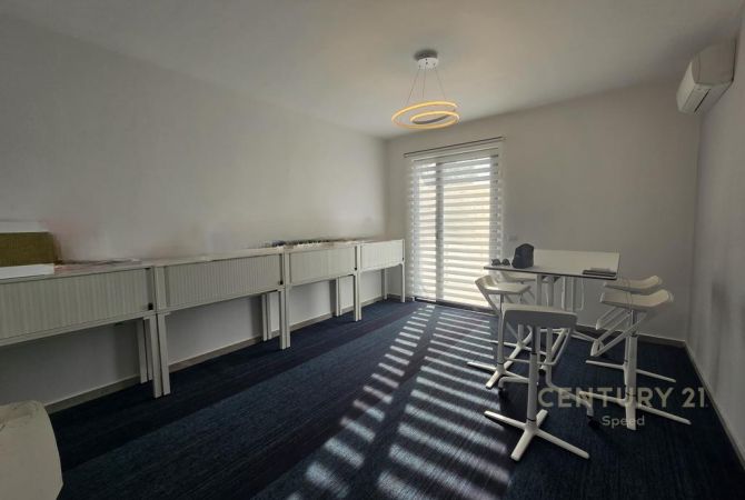 Shtepi ne shitje 3+1 ne Tirane - 179,000 Euro