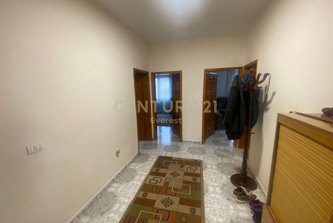 Shtepi ne shitje 3+1 ne Tirane - 145,000 Euro