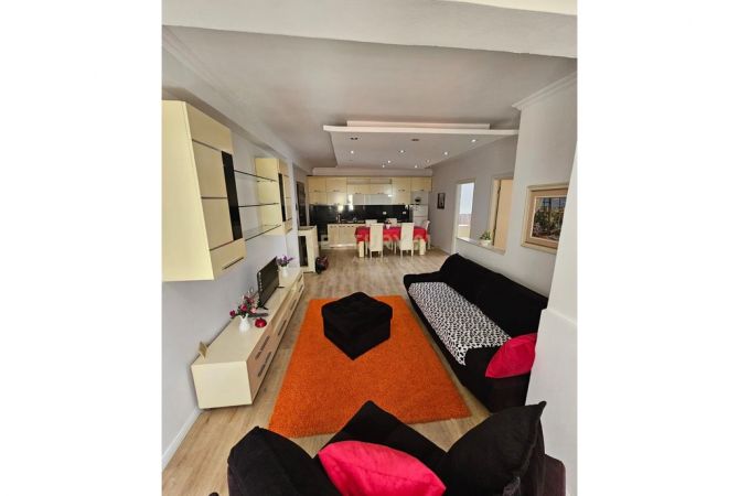 Shtepi ne shitje 2+1 ne Tirane - 120,000 Euro
