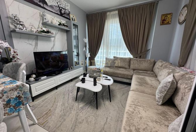 Shtepi ne shitje Apartament ne Tirane, 1+1, Mobilimi E mobiluar, Pagesa 135,000  Euro.