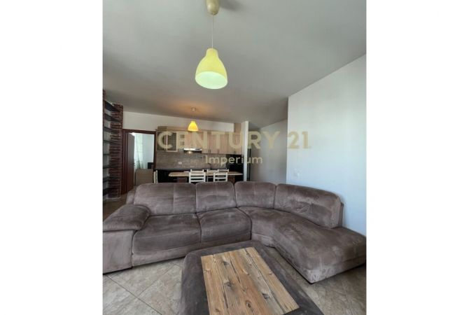 Shtepi ne shitje 3+1 ne Tirane - 130,000 Euro