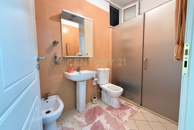 Shtepi ne shitje 2+1 ne Tirane - 140,000 Euro