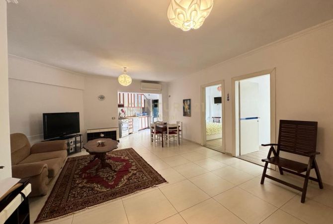 Shtepi ne shitje Apartament ne Tirane, 2+1, Mobilimi Pjeserisht e mobiluar, Pagesa 176,500  Euro.