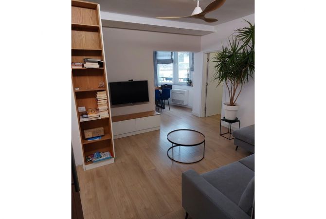 Shtepi me qera 2+1 ne Tirane - 650 Euro