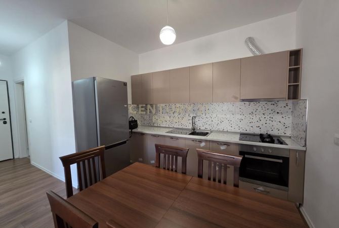 Shtepi me qera Apartament ne Tirane, 1+1, Mobilimi E mobiluar, Pagesa 450  Euro.