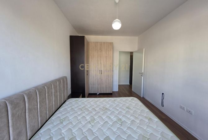 Shtepi me qera Apartament ne Tirane, 1+1, Mobilimi E mobiluar, Pagesa 450  Euro.