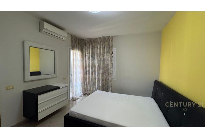 Shtepi me qera Apartament ne Tirane, 2+1, Mobilimi E mobiluar, Pagesa 470  Euro.