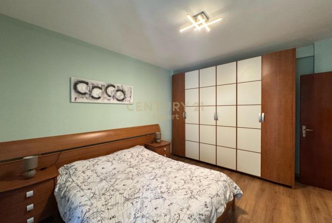 Shtepi me qera Apartament ne Tirane, 1+1, Mobilimi E mobiluar, Pagesa 550  Euro.