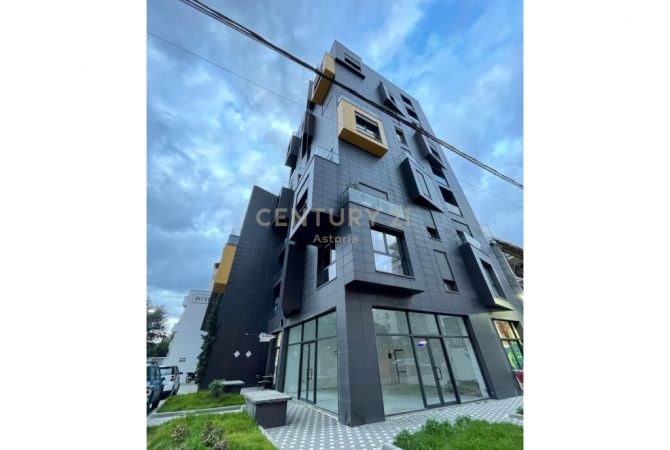 Shtepi me qera 3+1 ne Tirane - 1,000 Euro