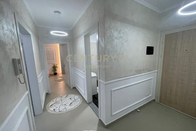 Shtepi ne shitje Apartament ne Tirane, 2+1, Mobilimi E mobiluar, Pagesa 163,000  Euro.