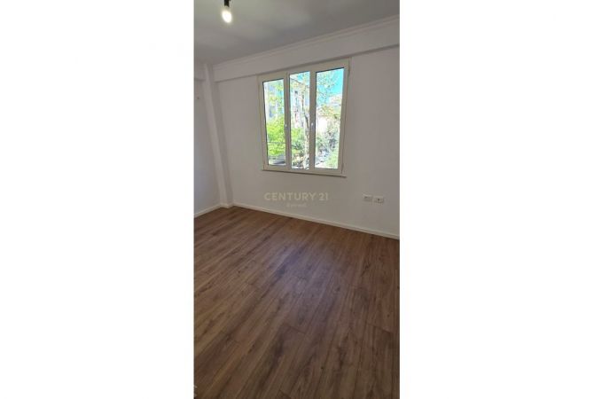 Shtepi ne shitje 1+1 ne Tirane - 110,000 Euro
