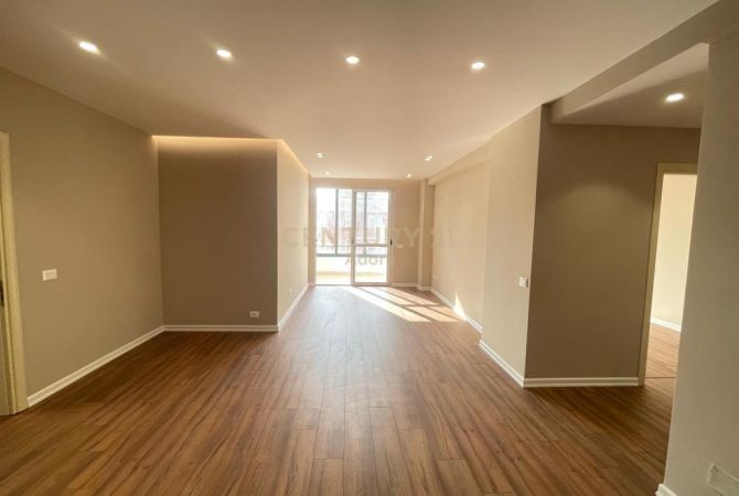 Shtepi ne shitje 2+1 ne Tirane - 140,000 Euro