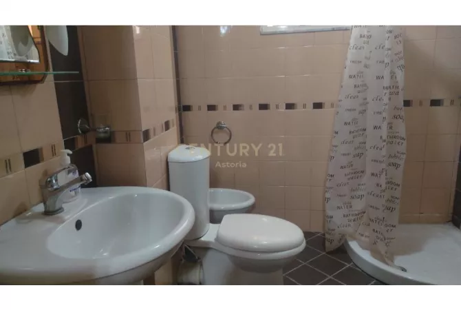 Shtepi me qera Apartament ne Tirane, 1+1, Mobilimi E mobiluar, Pagesa 500  Euro.