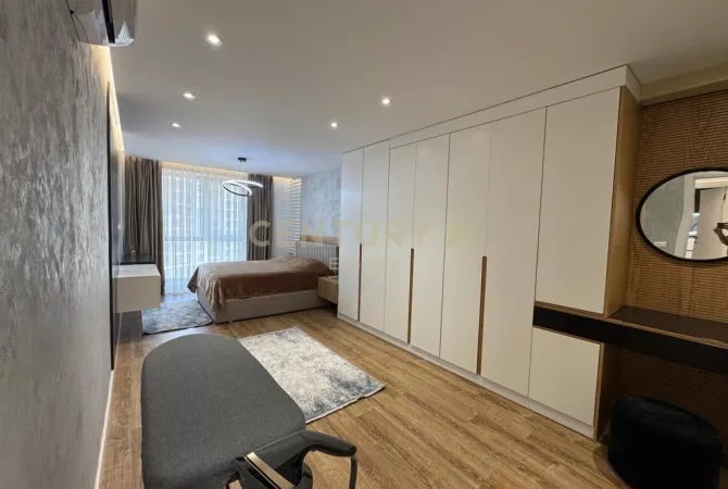 Shtepi me qera Apartament ne Tirane, 2+1, Mobilimi E mobiluar, Pagesa 1,100  Euro.