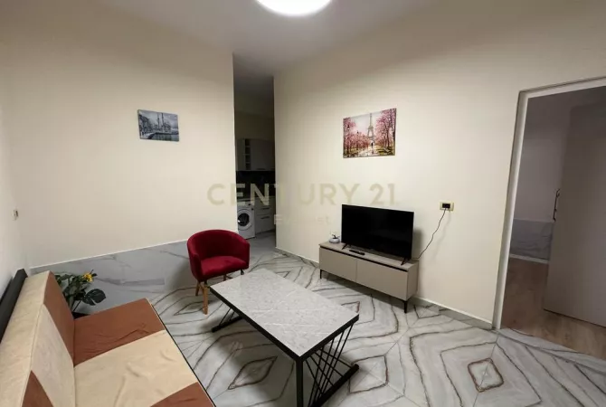 Shtepi me qera 1+1 ne Tirane - 350 Euro