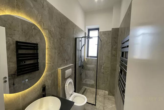 Apartment for sale in Tirana Garsoniere, Emty