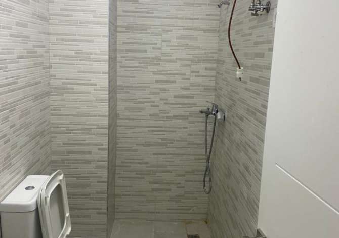 Shtepi me qera Apartament ne Tirane, 2+1, Mobilimi E mobiluar, Pagesa 450  Euro.