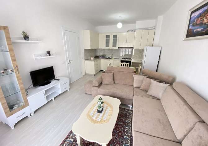 Shtepi me qera 3+1 ne Tirane - 400 Euro