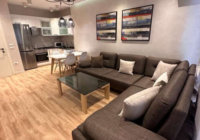 Shtepi me qera 2+1 ne Tirane - 470 Euro