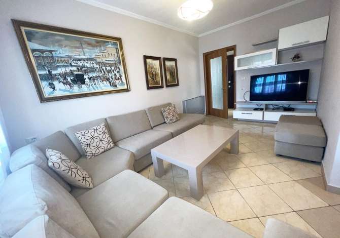 Shtepi me qera 2+1 ne Tirane - 500 Euro