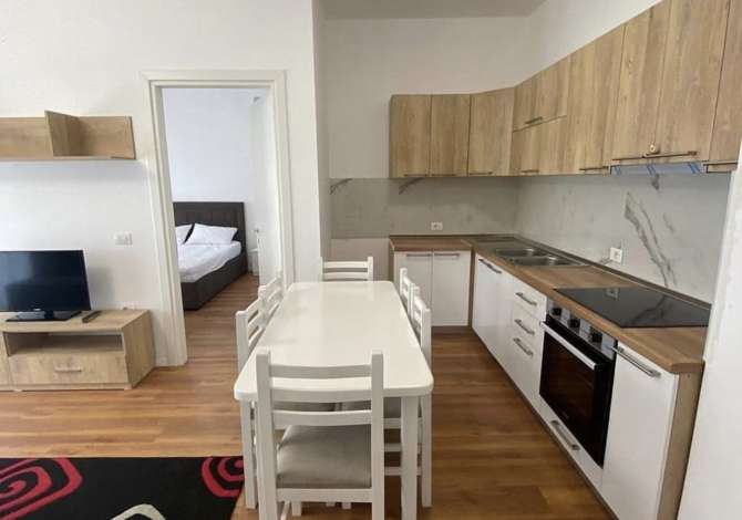 Shtepi me qera 1+1 ne Tirane - 400 Euro