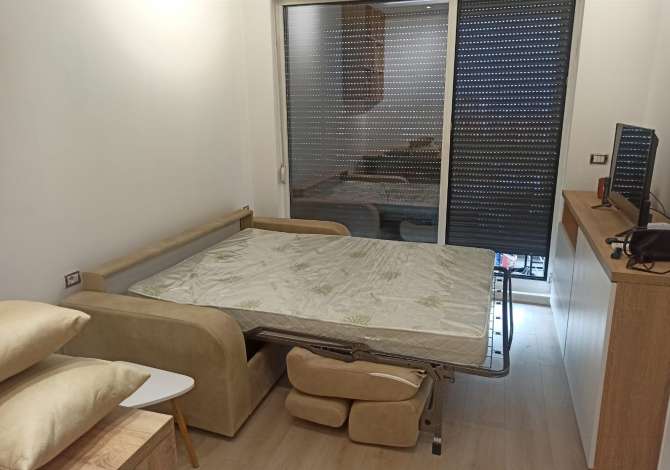 Shtepi me qera Garsoniere ne Tirane - 350 Euro