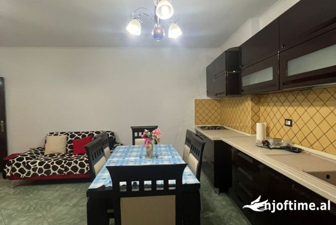Shtepi ne shitje 2+1 ne Tirane - 178,000 Euro