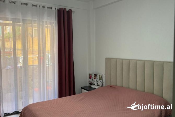 Shtepi me qera 2+1 ne Tirane - 600 Euro