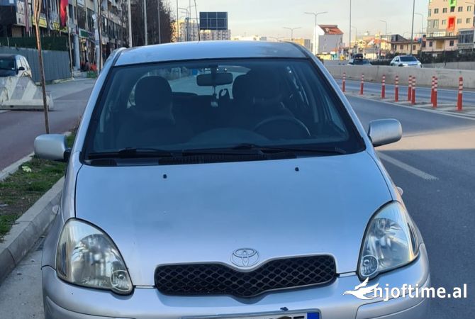 Makina ne shitje ne Tirane - 2,800 Euro