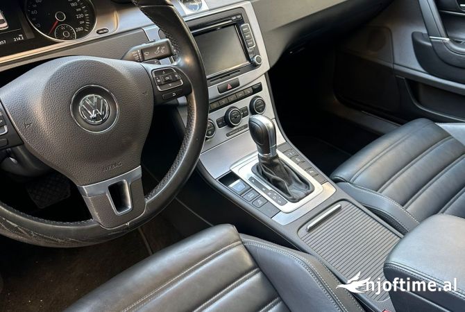 Cars for sale  in Tirana - 9,000 Euro