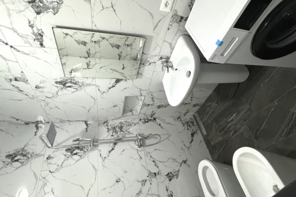 Shtepi me qera Apartament ne Tirane, 1+1, Mobilimi E mobiluar, Pagesa 33,000  Leke.