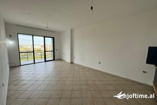 Shtepi ne shitje 2+1 ne Tirane - 127,900 Euro